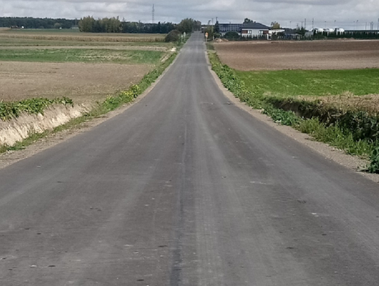 Odcinek o długości ponad 1,4 km został oficjalnie odebrany 10 września 2026 roku, a jego uroczyste otwarcie odbyło się 30 września. Inwestycję udało się zrealizować dzięki dofinansowaniu z Rządowego Funduszu Rozwoju Dróg.