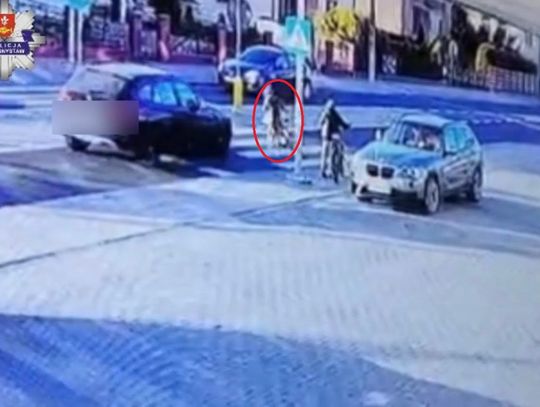 O krok od tragedii. Potrącenie 10-latka na pasach. Kierowca BMW uciekł. Wiadomo dlaczego... [FILM]