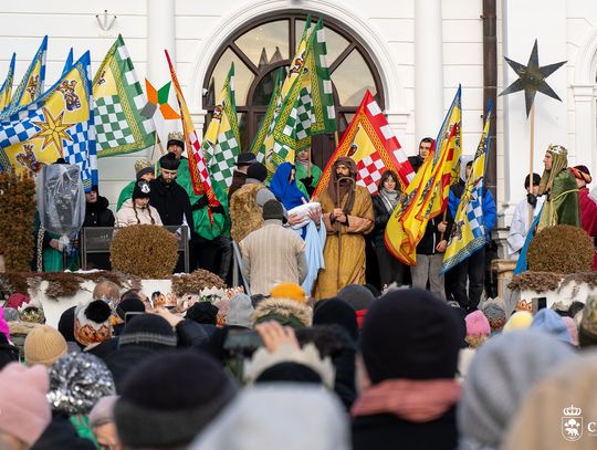 Orszak Trzech Króli przeszedł ulicami Chełma: „Kłaniajcie się królowie!”