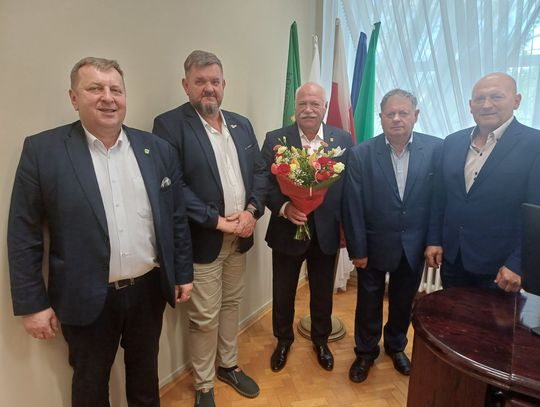 oświadczenia majątkowe zarządu powiatu chełmskiego 2006