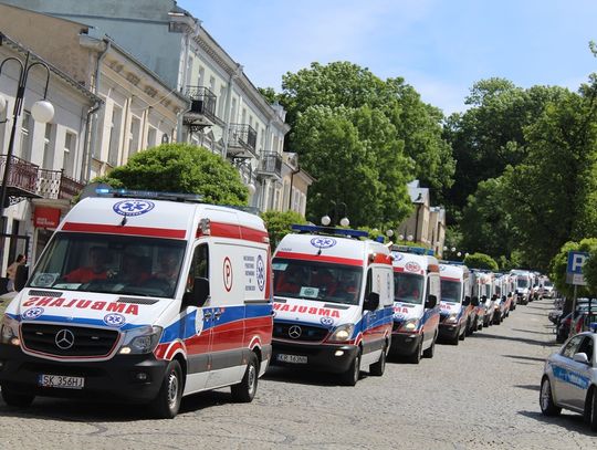 Parada karetek przejechała przez miasto