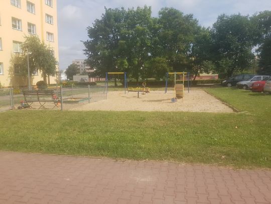 Piaskownice pod nadzorem