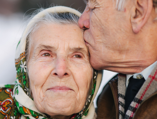 Pieniądze dla małżeństw. Przeciwnicy: nie stać nas na to