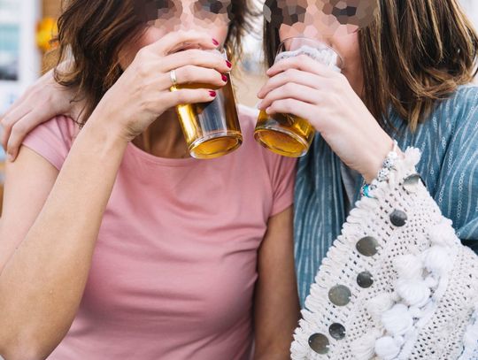 Pijane matki doniosły na trzeźwą koleżankę. Policja nie spodziewała się takiego finału interwencji