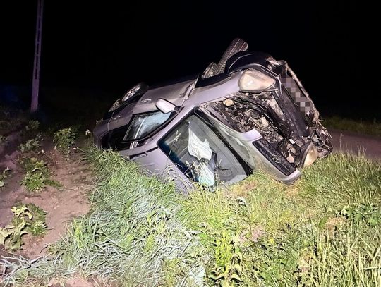 Pił cały dzień, a potem wsiadł do auta. Rozbił się, teraz grożą mu 3 lata więzienia