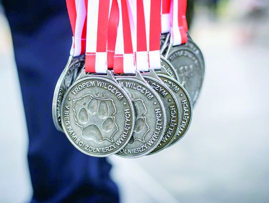 Pobiegną Tropem Wilczym | Super Tydzień