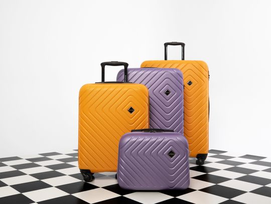 Podróżnicze must-have: praktyczne walizki dla każdego