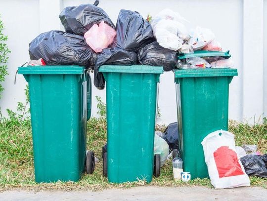 Polacy toną w śmieciach. Produkujemy ich coraz więcej