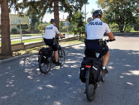 Policyjne patrole rowerowe czuwają nad bezpieczeństwem w Chełmie i okolicach