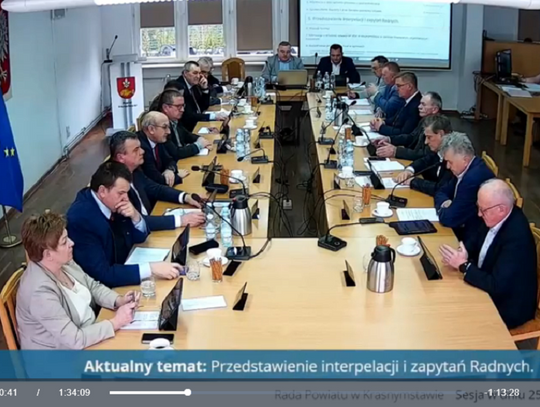 W wystąpieniu podkreślił znaczenie święta oraz rolę młodzieży w pielęgnowaniu patriotyzmu.