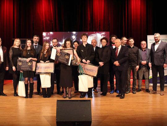 Pow. krasnostawski. IX finał „The Voice of Głowacki” - triumf Amelii Puchalskiej [GALERIA ZDJĘĆ]