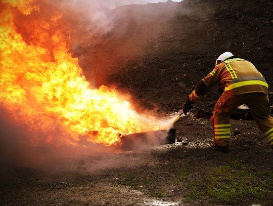 Pow. krasnostawski. Pożary, ewakuacje, ratunek z wysokości - ochotnicy w ogniu ćwiczeń. Pokazali, na co ich stać! [ZDJĘCIA]