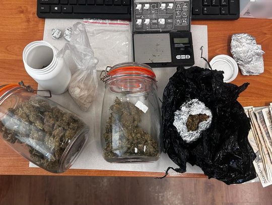 Pow. krasnostawski. Zatrzymany z narkotykami i gotówką. Trafił już do aresztu