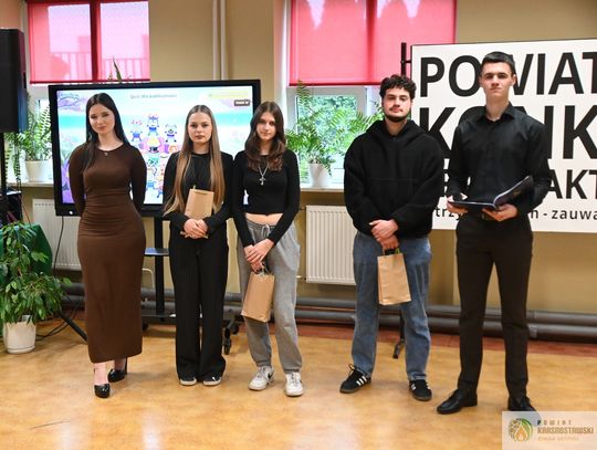 Pow. krasnostawski. Zobacz więcej niż ekran. Uczniowie sprawdzili wiedzę o zdrowiu psychicznym [GALERIA ZDJĘĆ]