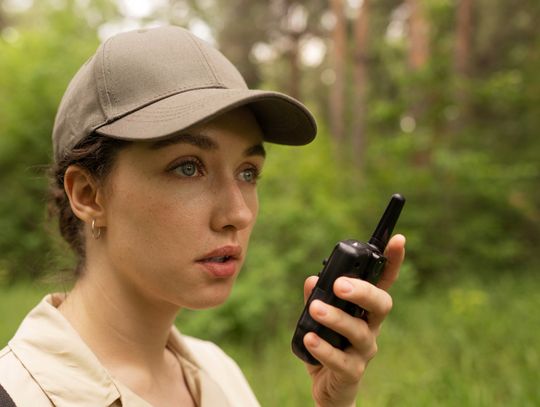Samorządowcy nie wiedzą jeszcze, jakimi konkretnie kwotami będą dysponować w kontekście kolejnego roku pracy przy „Programie Ochrony Ludności i Obrony Cywilnej na lata 2025-2026”. Część kryzysowych zakupów została zrealizowana pod koniec minionego, 2025 roku, a co przyniesie obecny?