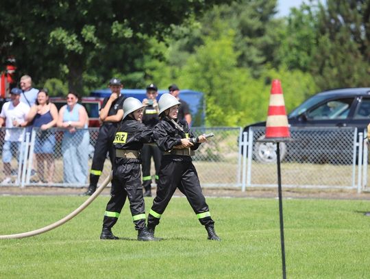 Powiatowe Zawody Sportowo-Pożarnicze w Dubecznie [ZDJĘCIA]