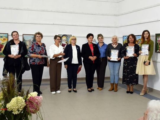 W Chełmie rozstrzygnięto Powiatowy Konkurs Malarski o tematyce religijnej. Poznaj laureatów, wyróżnionych i atmosferę wyjątkowego spotkania ze sztuką.
