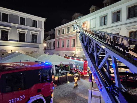 Pożar mieszkania i ogromne straty. Powodem niewyłączona suszarka do włosów