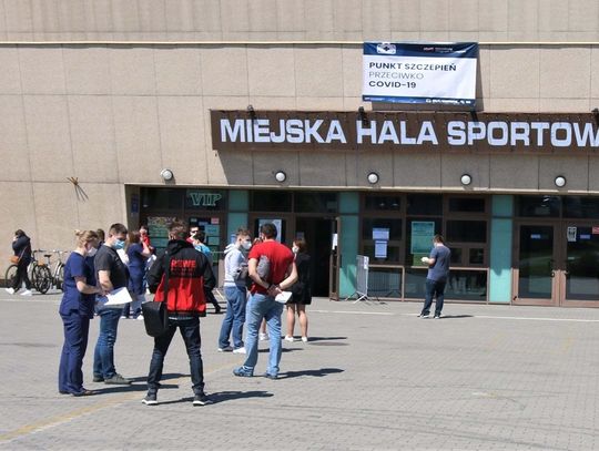 Program szczepień przyspiesza