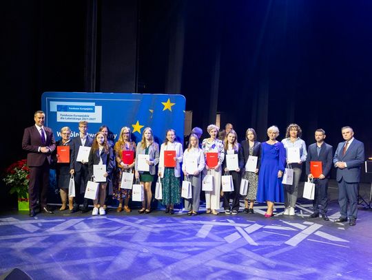 Region. Znów zainwestowali w rozwój młodych. Stypendia rozdane