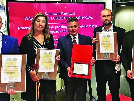 Region: Nasi medycy docenieni za walkę z pandemią