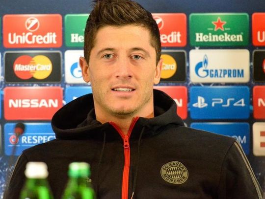 Robert Lewandowski odchodzi z Bayernu. Jaką koszulkę założy?