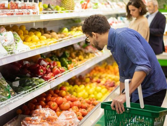 Rolnicy chcą dodatkowych cen w sklepach. Żeby klient wiedział