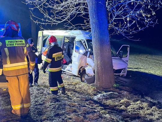 Rozbił mercedesa z dwójką dzieci. Groza niedaleko Białopola [ZDJĘCIA]