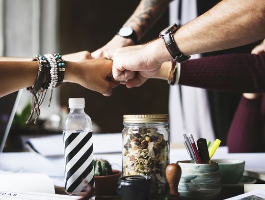 Są pieniądze, nie tylko na biurko