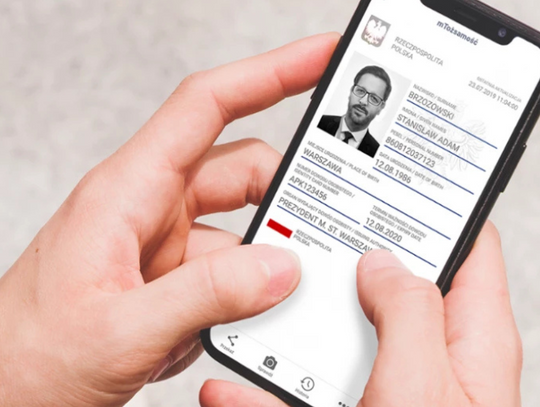 Smartfon zamiast dokumentów. Z mObywatelem do Unii Europejskiej