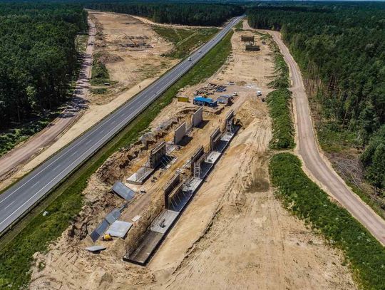 Straszą, że zostaniemy z rozkopanymi drogami. Firmy mogą zejść z placów budów