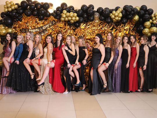 Studniówka 2025 - Zespół Szkół Gastronomicznych i Hotelarskich w Chełmie [Zdjęcia + WIDEO]