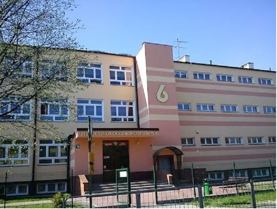 Świetlica w... piwnicy