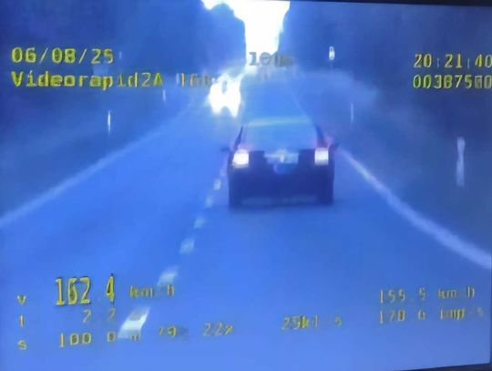 SZOK! 20-latek z Włodawy pędził 162 km/h i wyprzedzał na skrzyżowaniu!