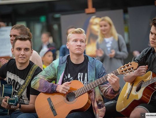 Szykuje się niezła sztuka | Super Tydzień