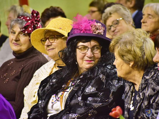 Tak kobiety bawiły się podczas swojego święta w Wierzbicy! [ZDJĘCIA + FILMY]