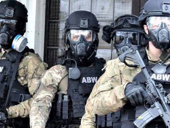 Tłumy chętnych do ABW. 300 zgłoszeń na jedną ofertę. Kuszą nie tylko zarobki