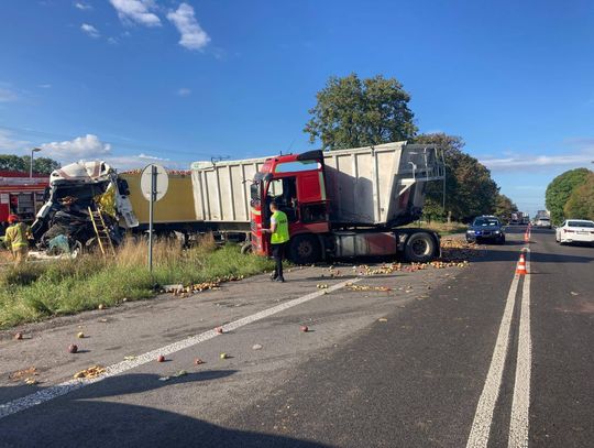Tragiczne zderzenie na drodze K12 na trasie z Chełma do Lublina. Jeden z kierowców nie żyje