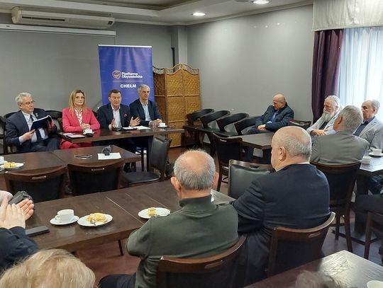 "Tu jest przyszłość". Mówili o tym politycy w Chełmie i Krasnymstawie [ZDJĘCIA]