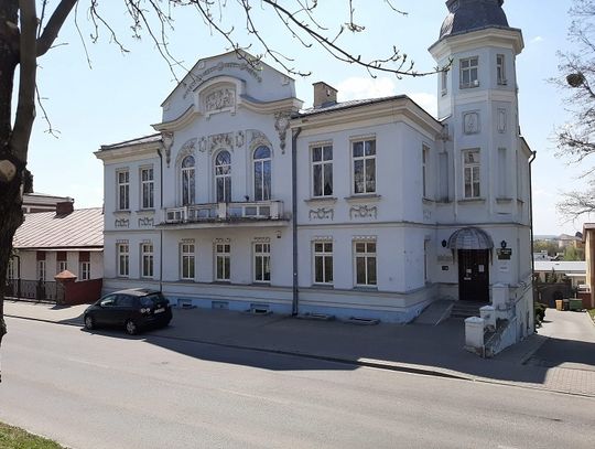 Tylko trzy śluby w USC w Chełmie