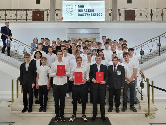 Uczniowie Zespołu Szkół Technicznych z Chełma zwiedzili Sejm i wyjątkowe muzea [ZDJĘCIA]
