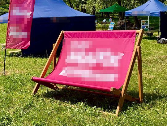 Ukradli drogi leżak ze strefy radiowej na Chmielakach. Sprawcy są już w rękach policji
