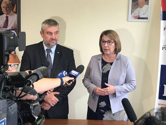 Ustawią myśliwych jak żywe tarcze