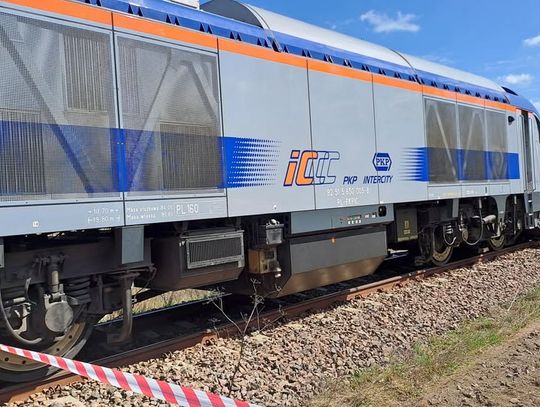 Uwaga! Tragedia na przejeździe. Nie żyje mężczyzna