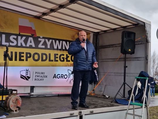 Władze powiatu poparły protest rolników na ulicach Chełma [FOTO+WIDEO]