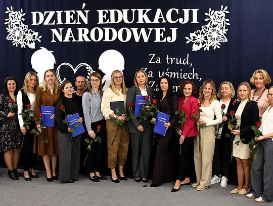 Włodawa. Burmistrz docenił pedagogów