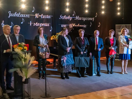 zdjecie z jubileuszu 10-lecia szkoły muzycznej we włodawie