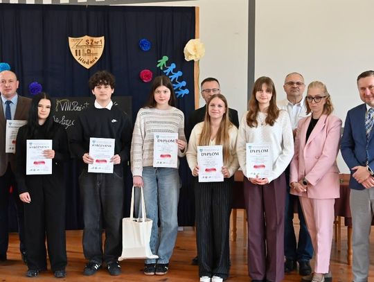 Włodawa. VIII Powiatowy Test Wiedzy o Samorządzie Terytorialnym