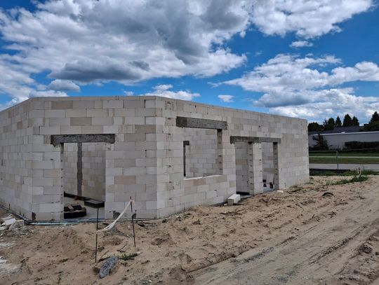 plac budowy żłobka i przedszkola