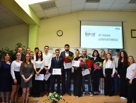 Chełm. Wyjątkowy Dzień Dziecka w II LO - zorganizowali VII Forum Olimpijczyków